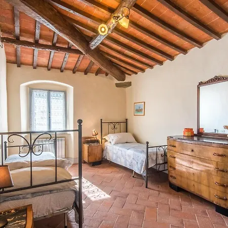 Nyaraló 4 Bedroom Amazing In Castiglion Fiorentino