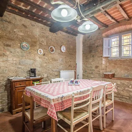 4 Bedroom Amazing In Nyaraló Castiglion Fiorentino